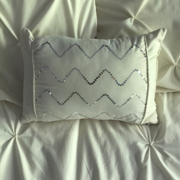 Cream Sequined Accent Pillow - Picture 2 of 7